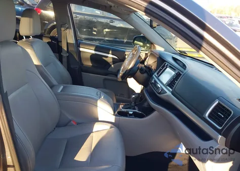 2015 Toyota Highlander Xle V6 from USA, damaged, VIN 5TDJKRFH5FS199780